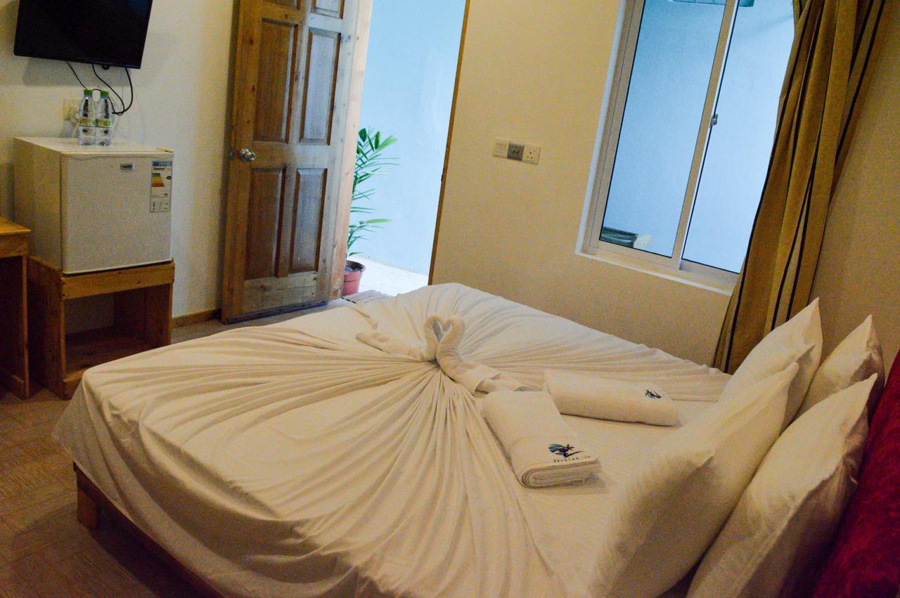 Zeestar Inn Maafushi Exteriör bild