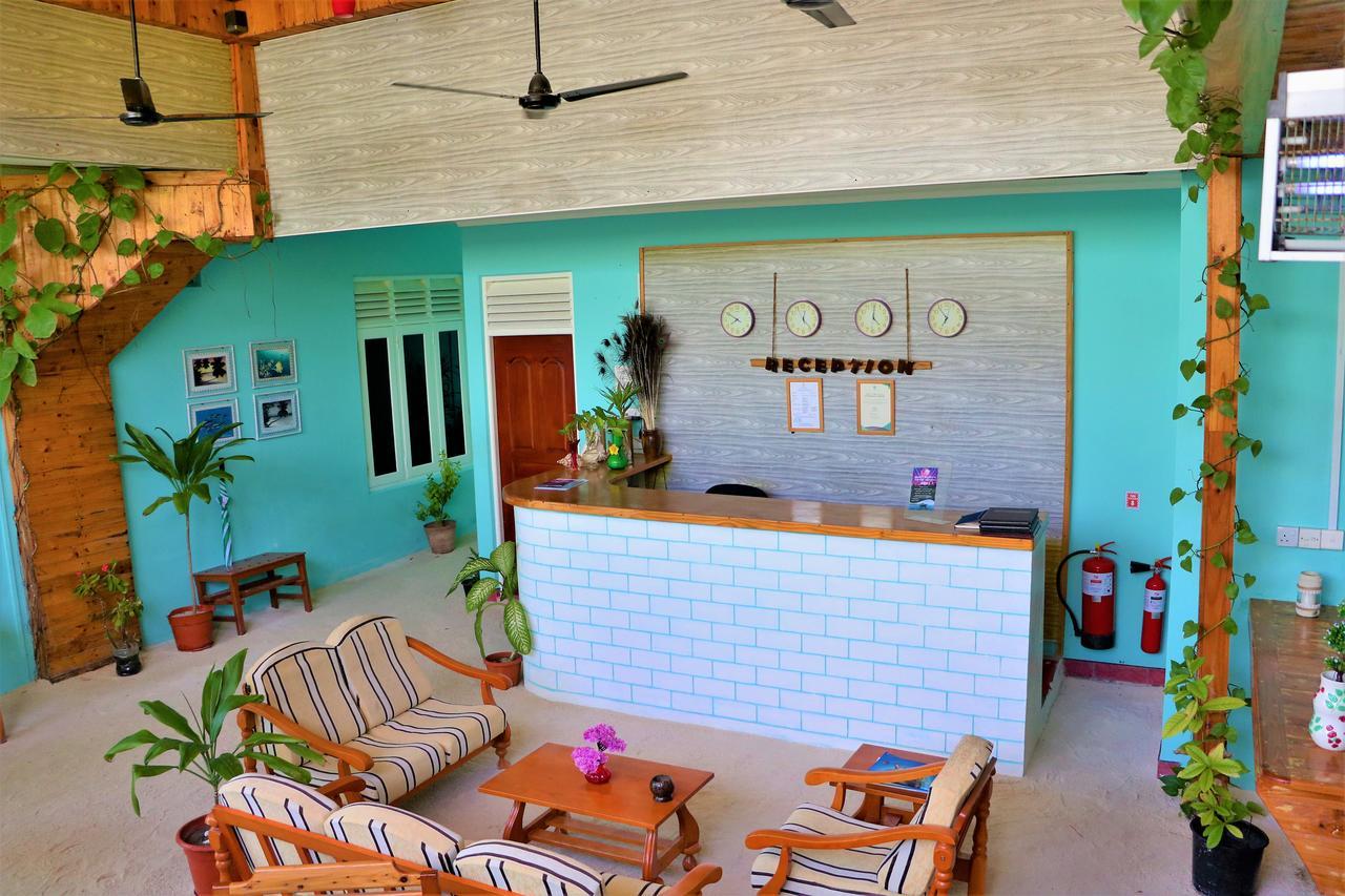 Zeestar Inn Maafushi Exteriör bild