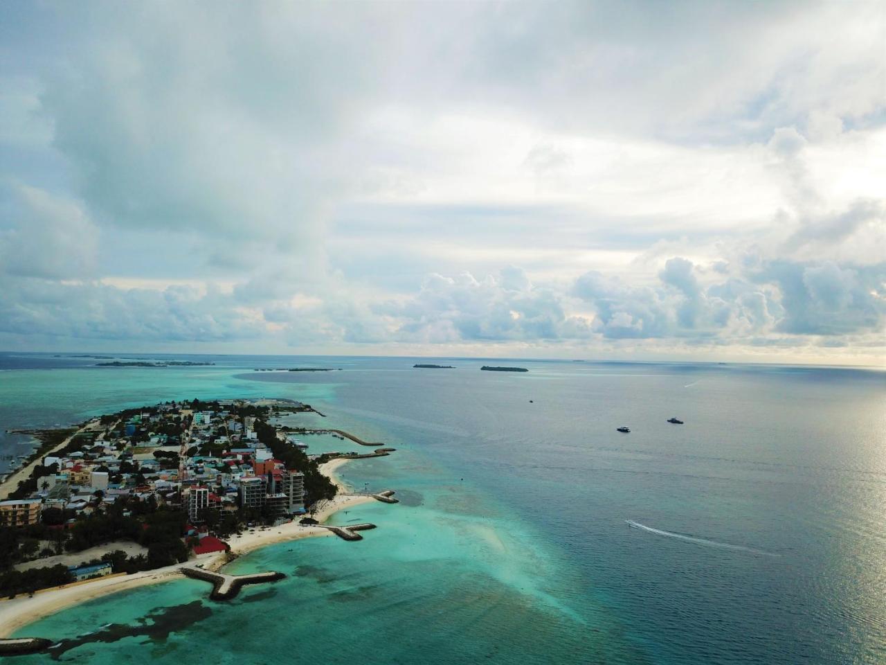 Zeestar Inn Maafushi Exteriör bild