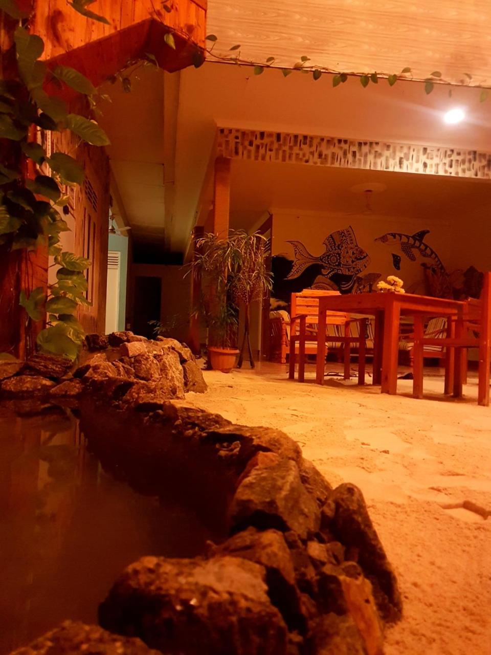 Zeestar Inn Maafushi Exteriör bild